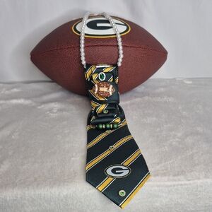 Handcrafted Luxury Fashion Necktie Necklace 📿 (PACKERS)